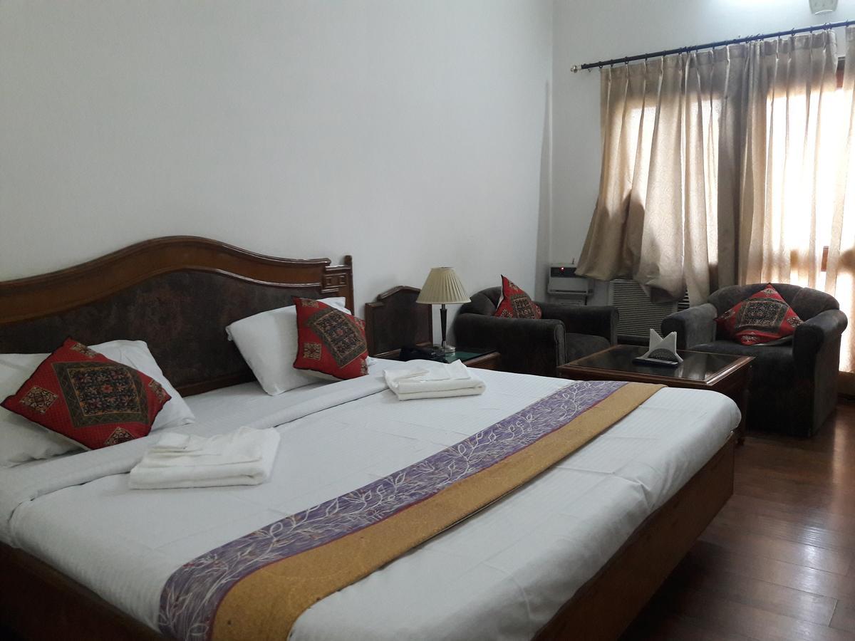 Hotel Giorgio Abohar エクステリア 写真